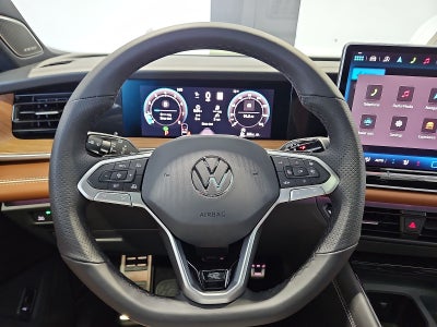 2026 Volkswagen Tiguan SEL R-Line Turbo
