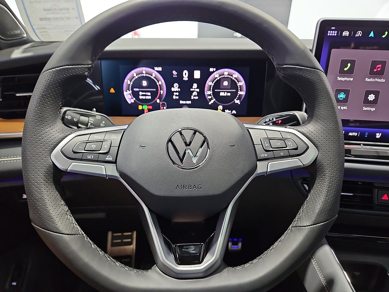 2026 Volkswagen Tiguan SEL R-Line Turbo