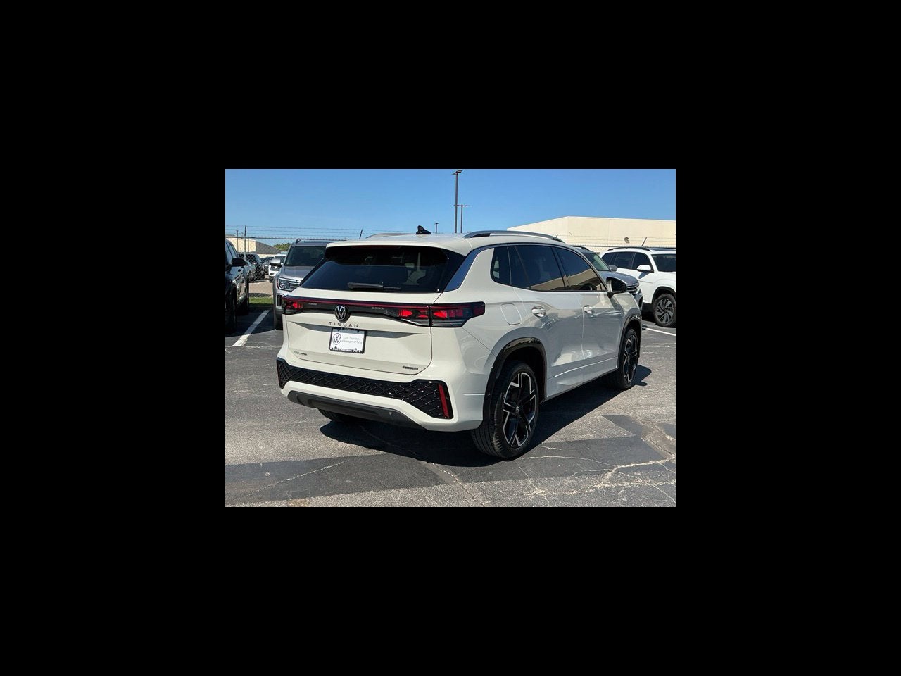 2026 Volkswagen Tiguan SEL R-Line Turbo