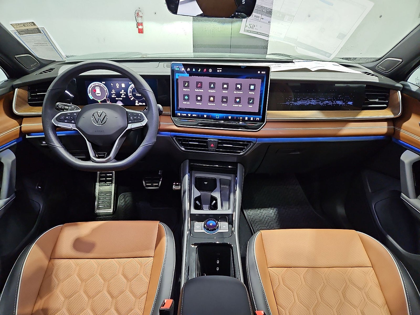 2026 Volkswagen Tiguan SEL R-Line Turbo