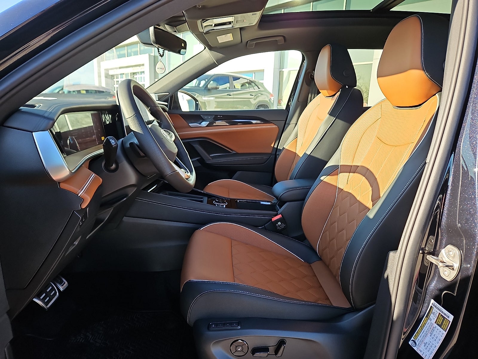 2026 Volkswagen Tiguan 2.0T SEL R-Line Turbo