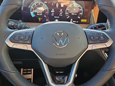 2026 Volkswagen Tiguan 2.0T SEL R-Line Turbo