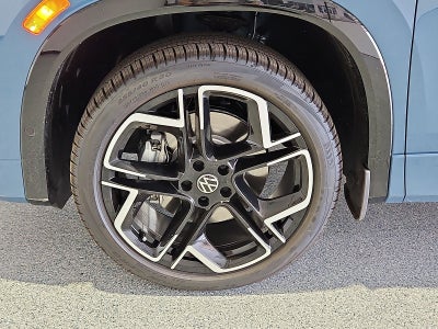 2026 Volkswagen Tiguan SEL R-Line Turbo