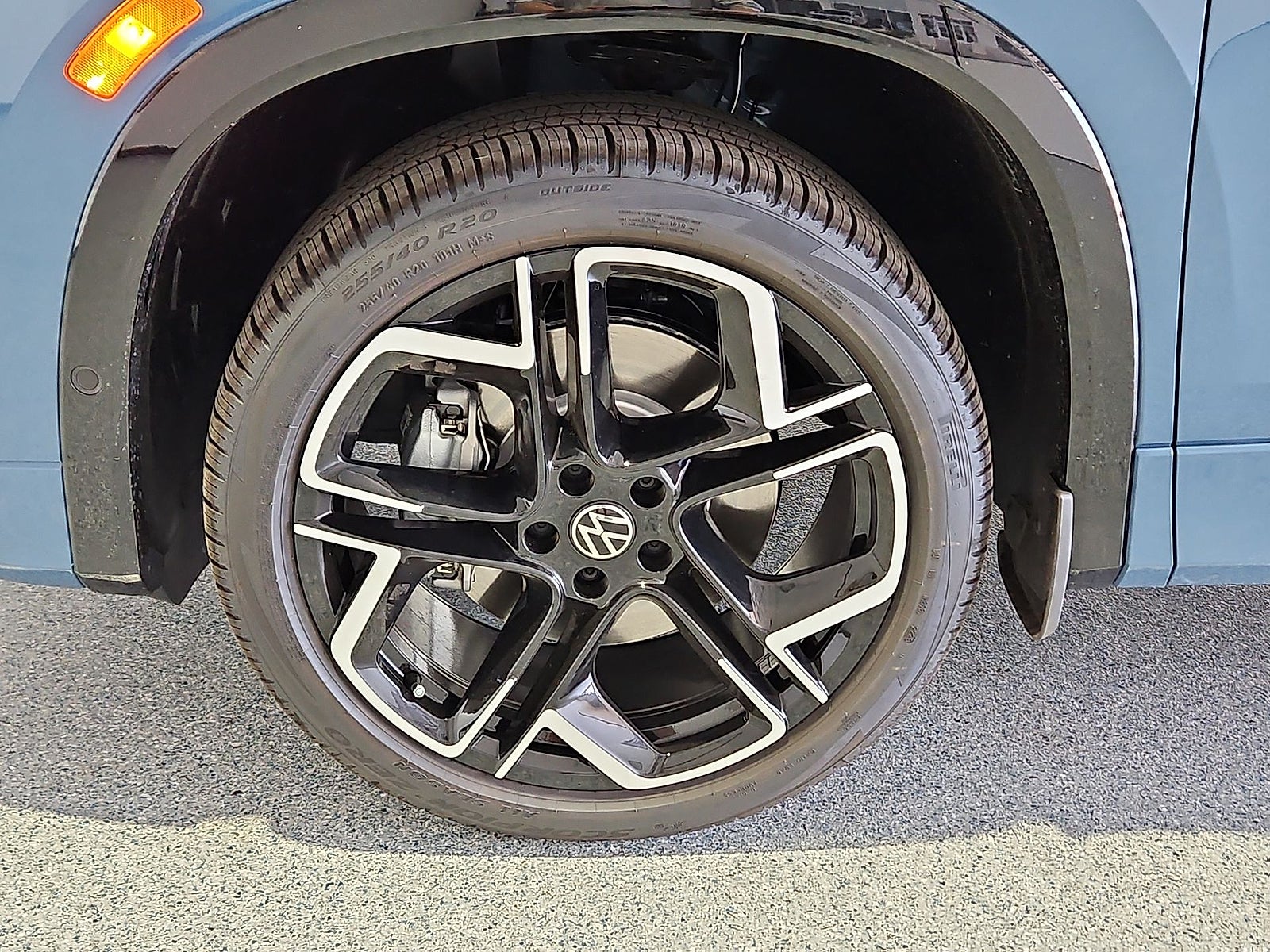 2026 Volkswagen Tiguan SEL R-Line Turbo