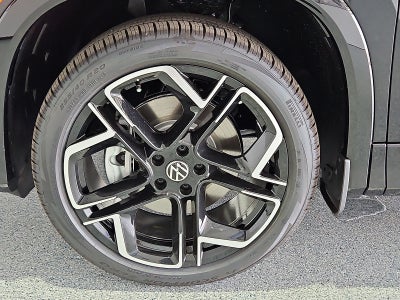 2026 Volkswagen Tiguan SEL R-Line Turbo