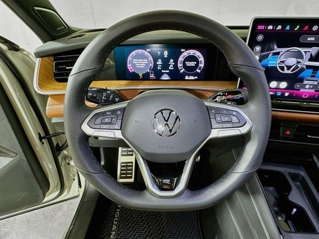 2026 Volkswagen Tiguan SEL R-Line Turbo