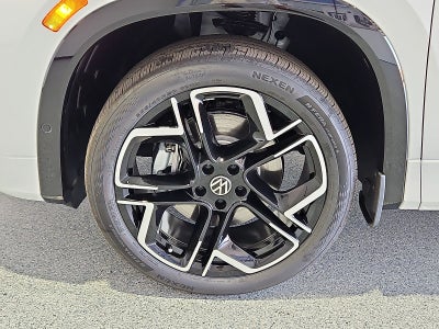 2026 Volkswagen Tiguan SEL R-Line Turbo