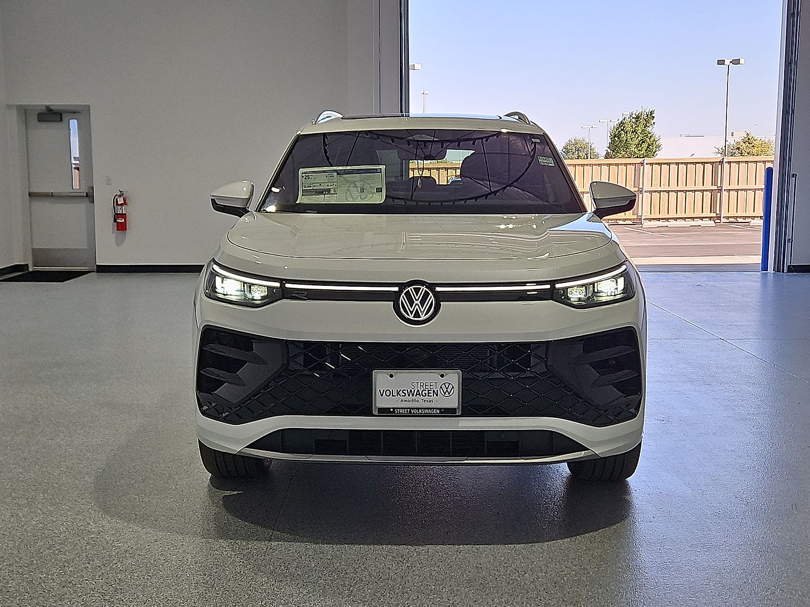 2026 Volkswagen Tiguan SEL R-Line Turbo
