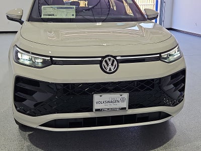 2026 Volkswagen Tiguan SEL R-Line Turbo