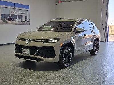 2026 Volkswagen Tiguan SEL R-Line Turbo