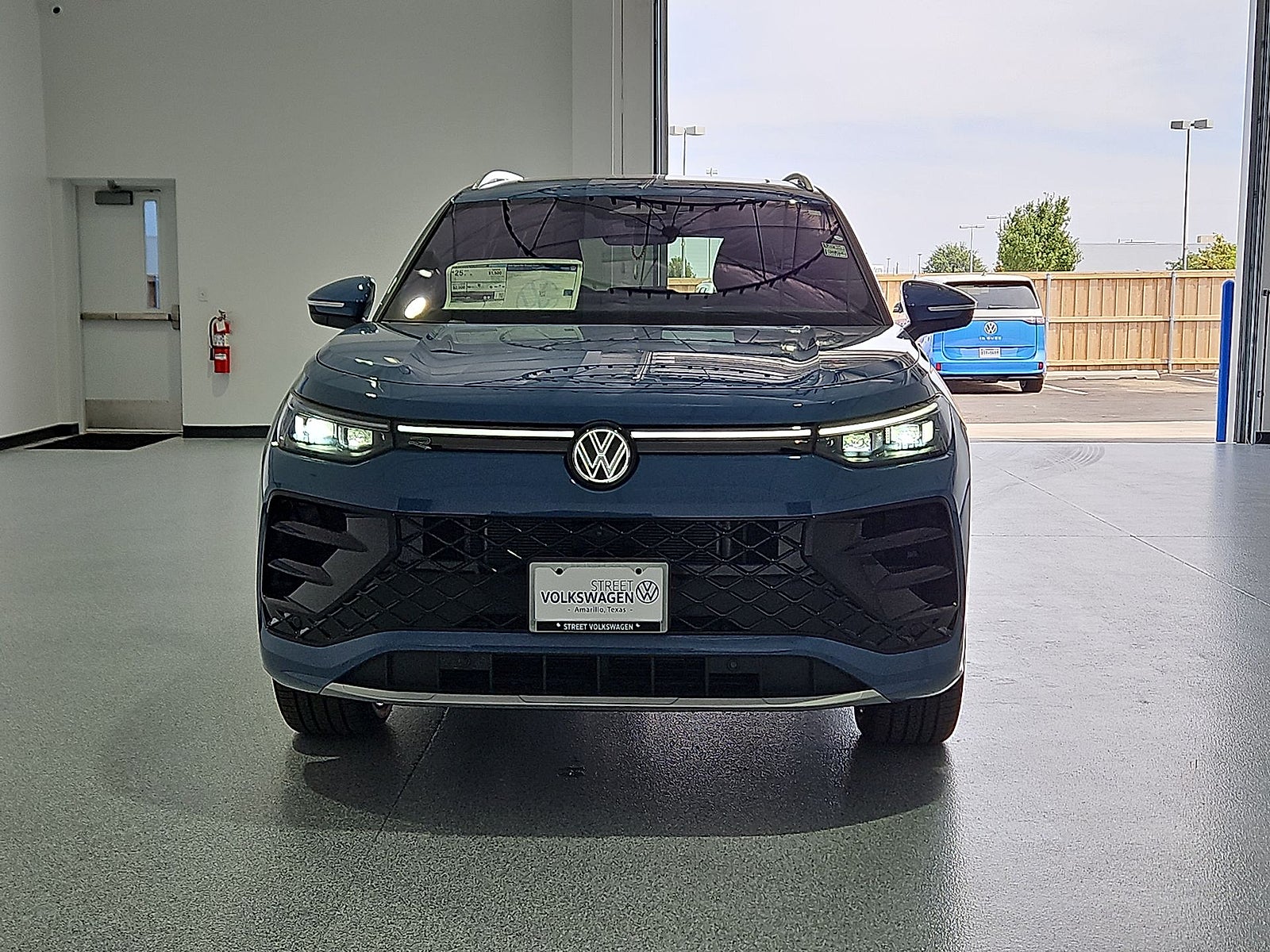 2026 Volkswagen Tiguan SEL R-Line Turbo
