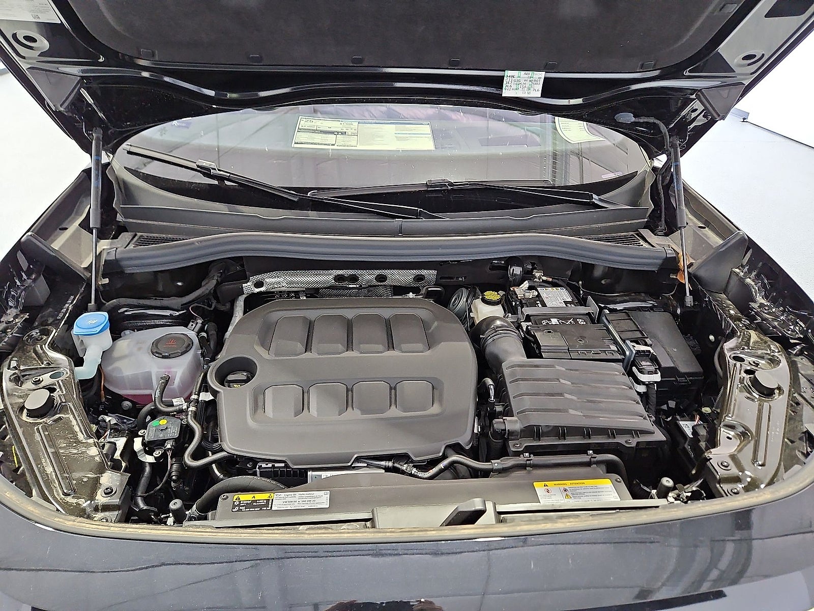 2026 Volkswagen Tiguan SEL R-Line Turbo