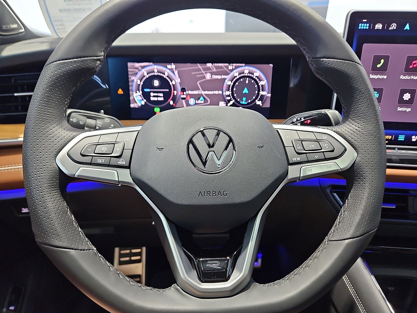2026 Volkswagen Tiguan SEL R-Line Turbo