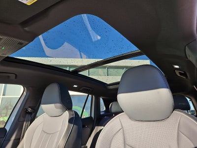 2026 Volkswagen Tiguan 2.0T SEL R-Line Turbo