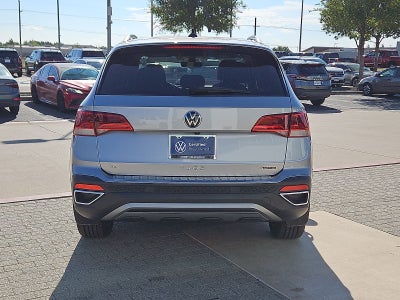 2024 Volkswagen Taos 1.5T SE