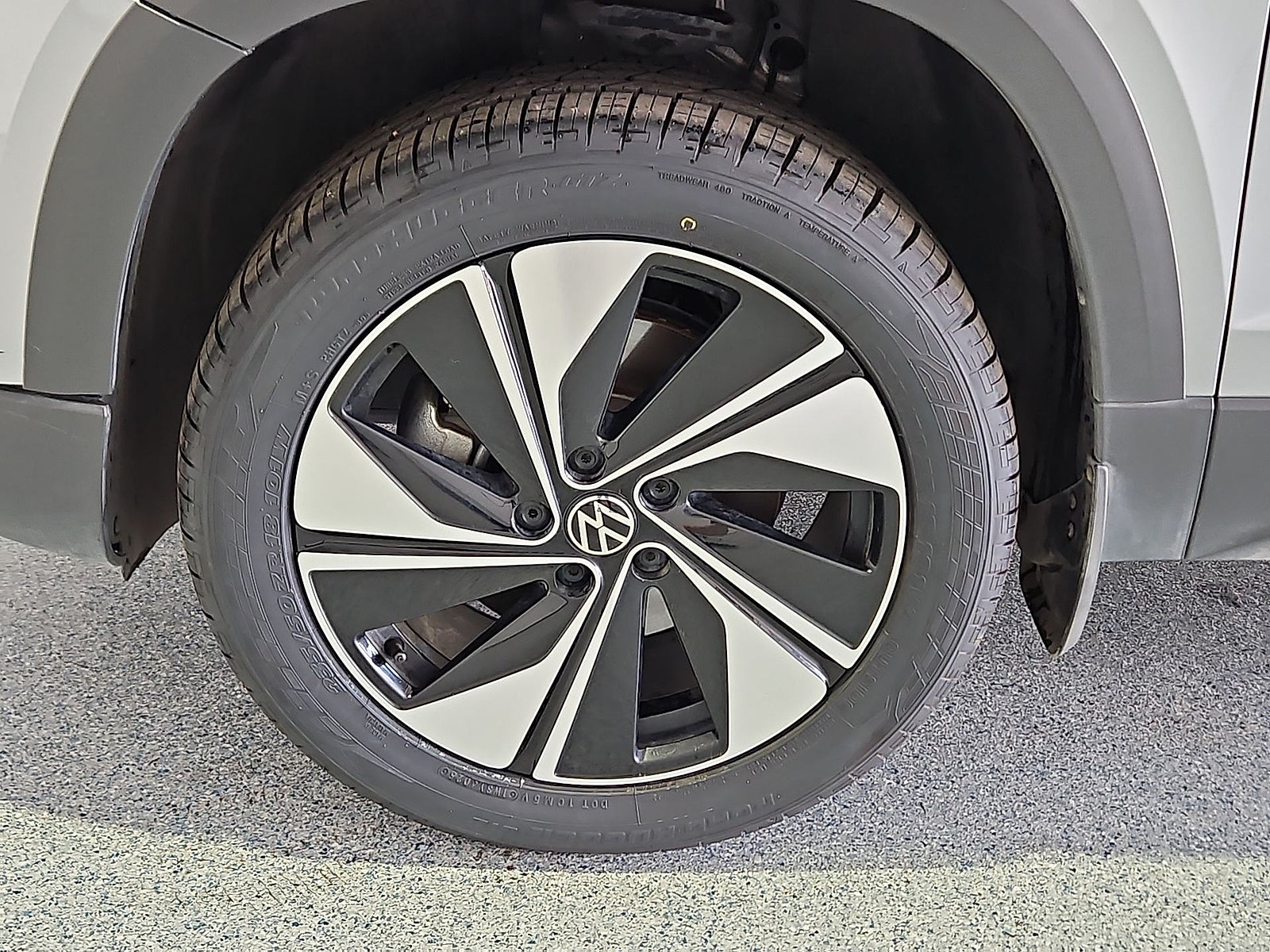 2024 Volkswagen Taos 1.5T SE