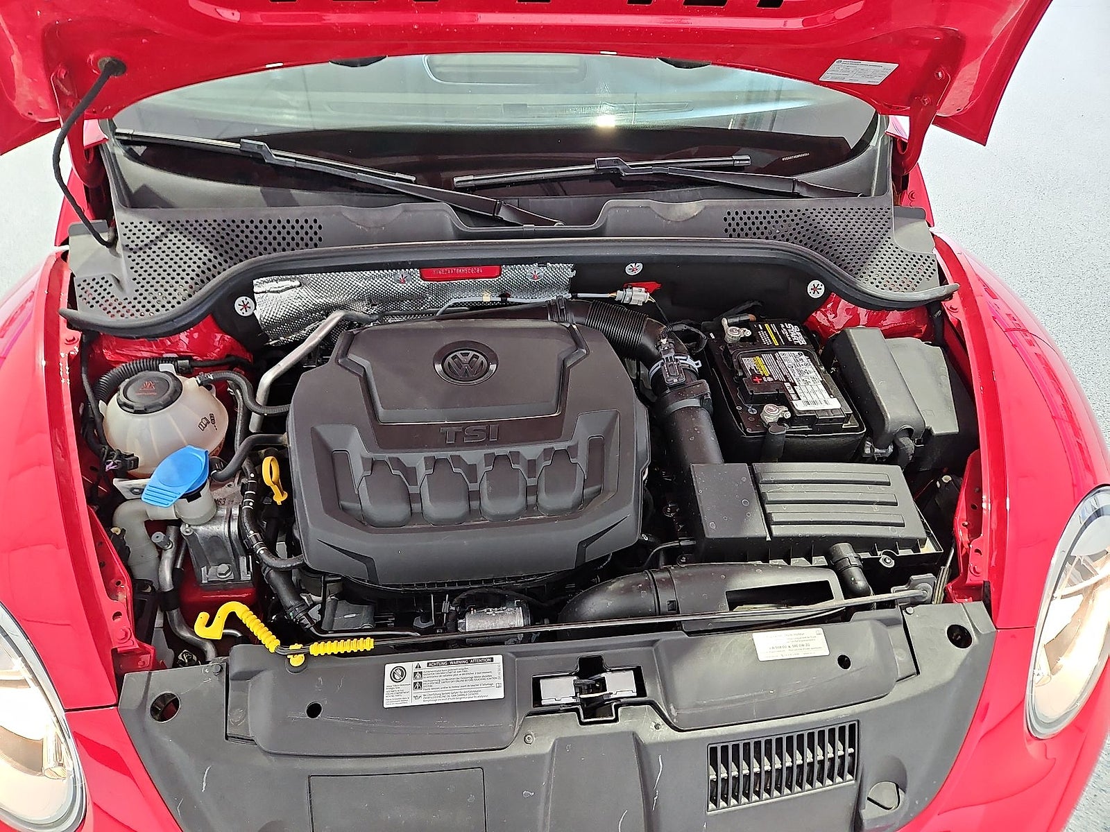 2019 Volkswagen Beetle 2.0T SE