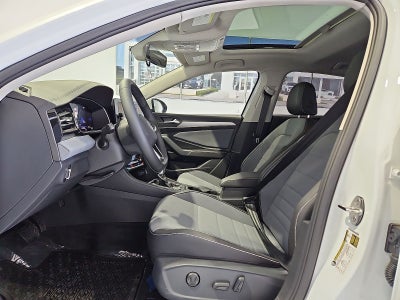 2027 Volkswagen Jetta SE
