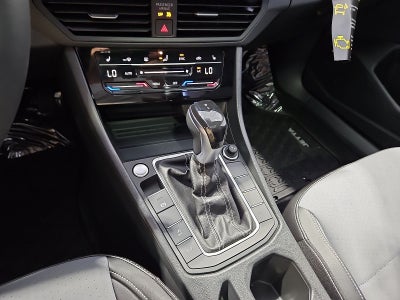 2027 Volkswagen Jetta SE