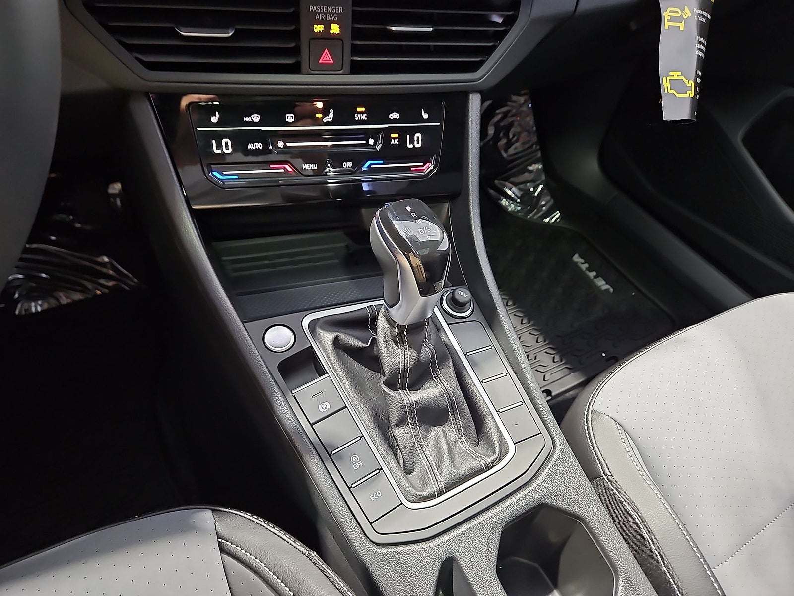 2027 Volkswagen Jetta SE