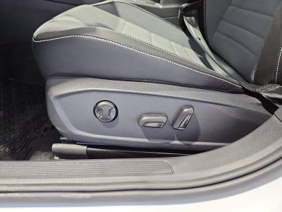 2027 Volkswagen Jetta SE