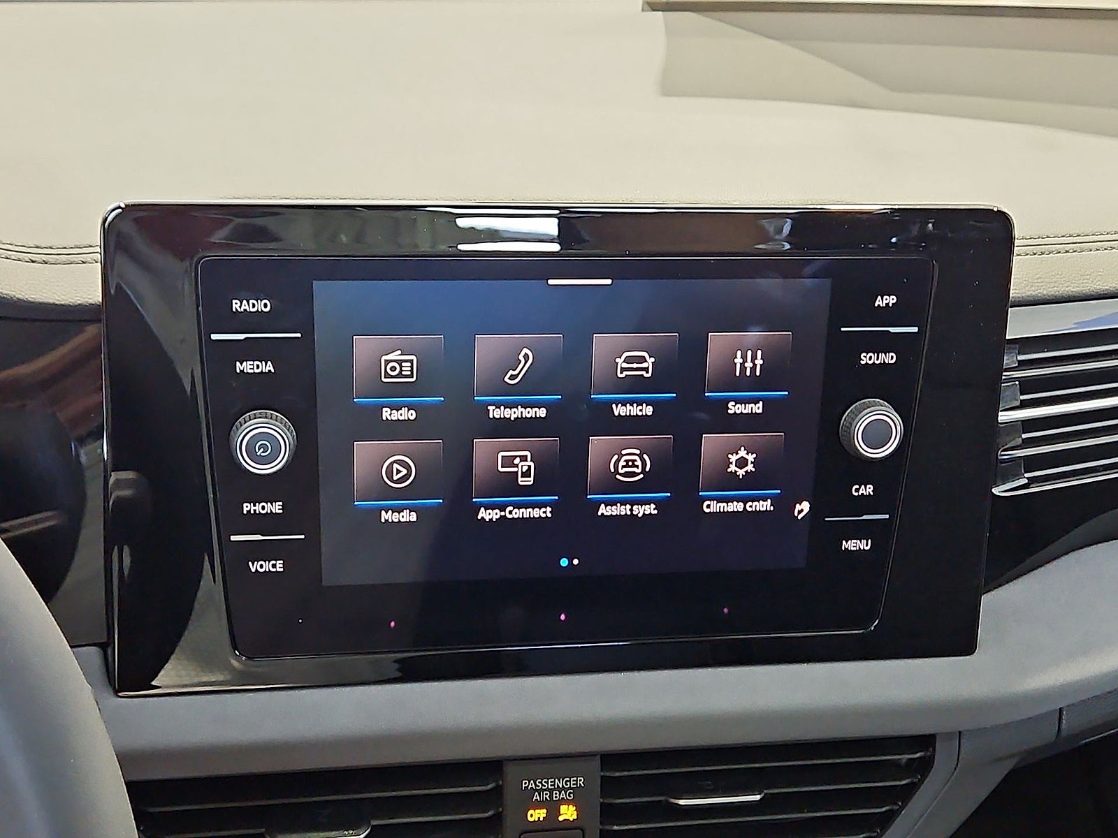 2027 Volkswagen Jetta SE