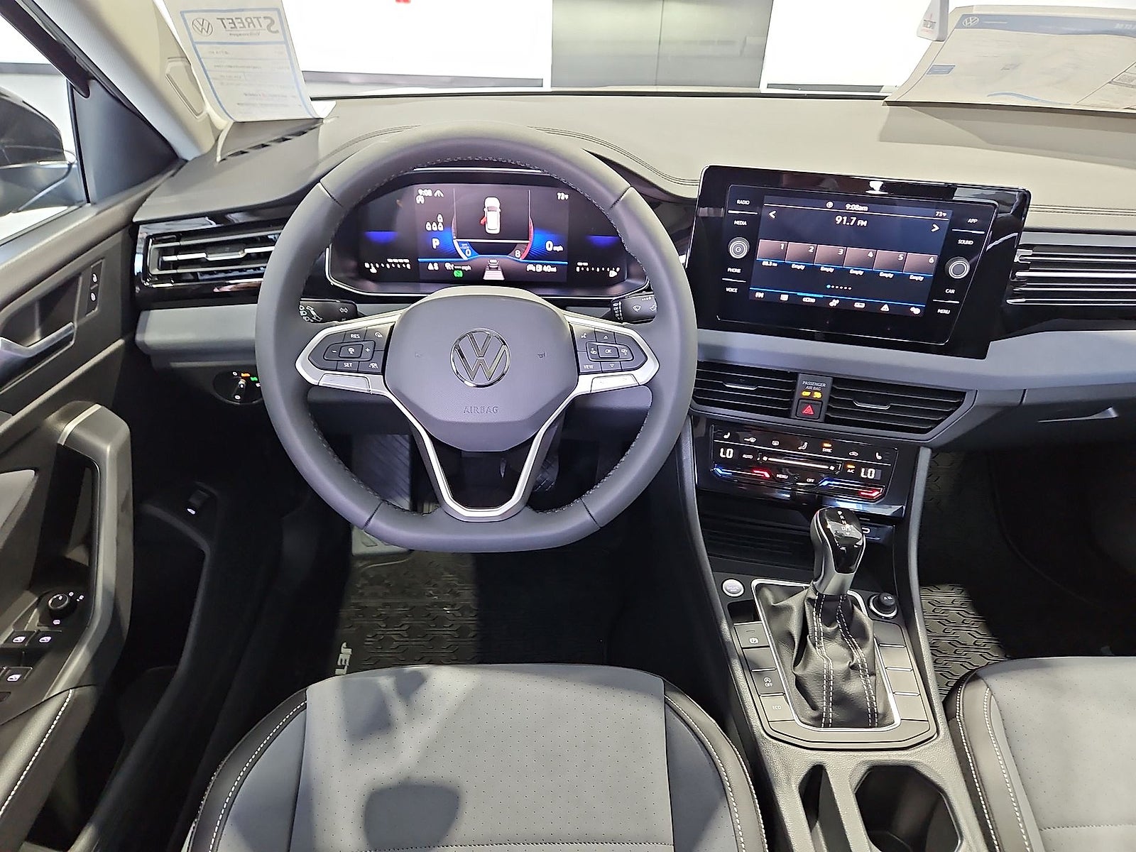 2027 Volkswagen Jetta SE