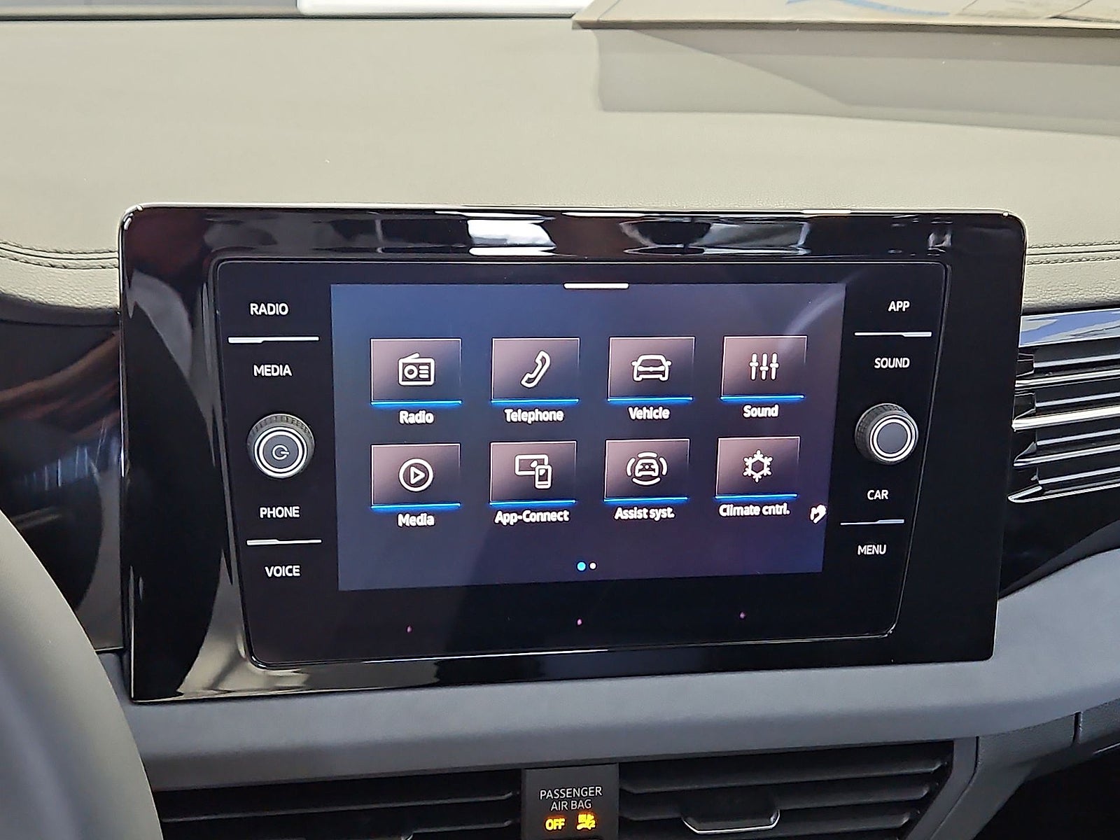 2027 Volkswagen Jetta SE