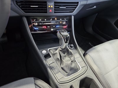 2027 Volkswagen Jetta SE