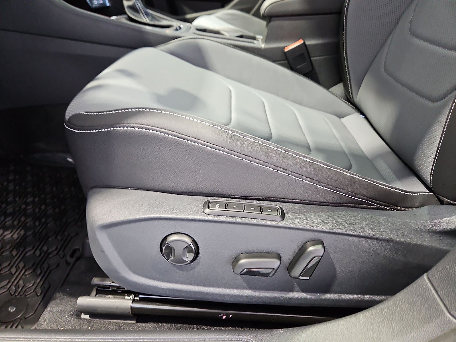 2027 Volkswagen Jetta SEL