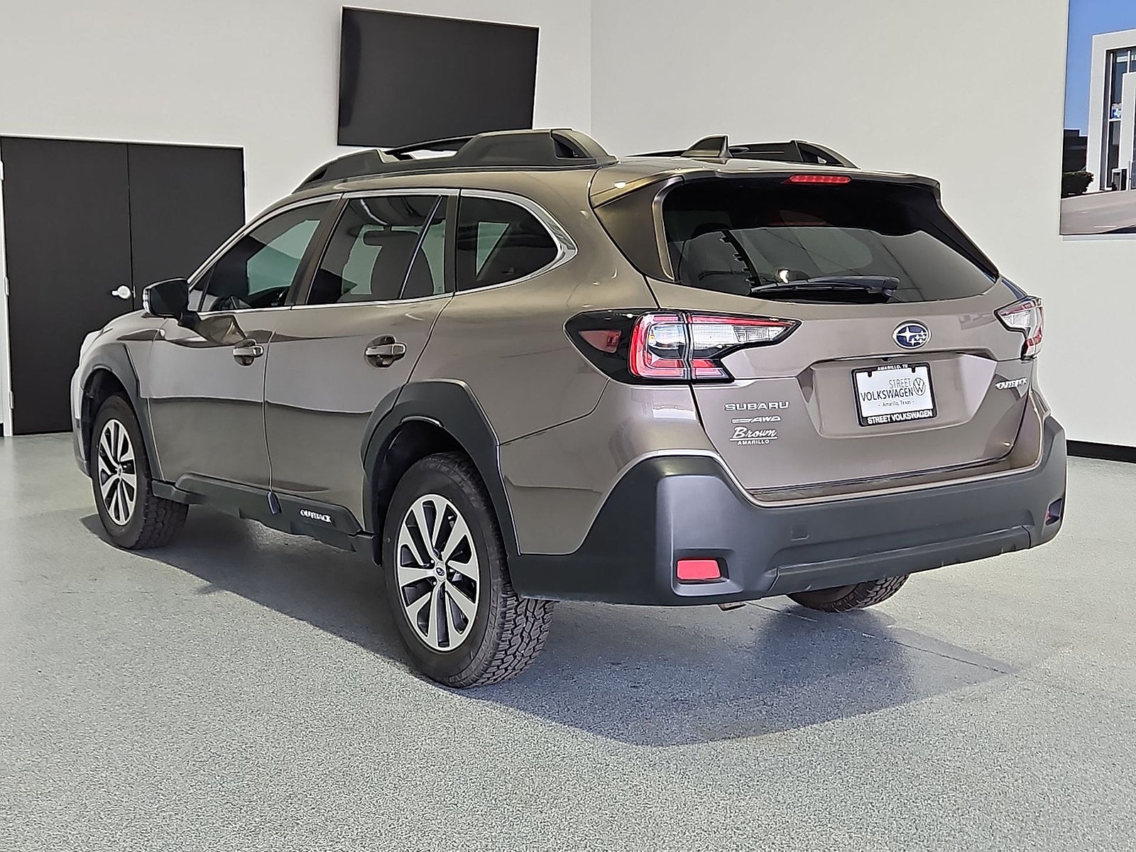 2023 Subaru Outback Premium