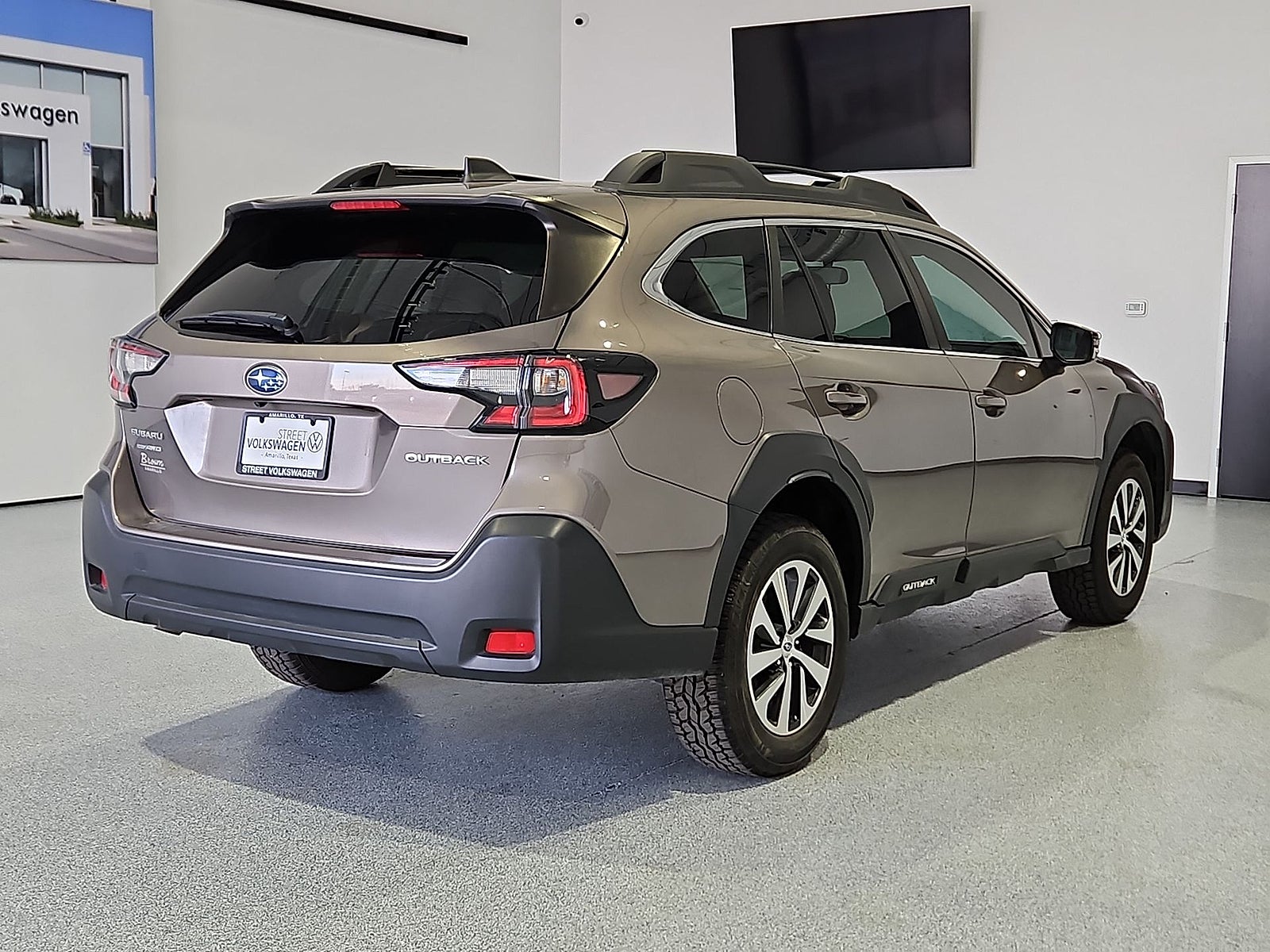 2023 Subaru Outback Premium