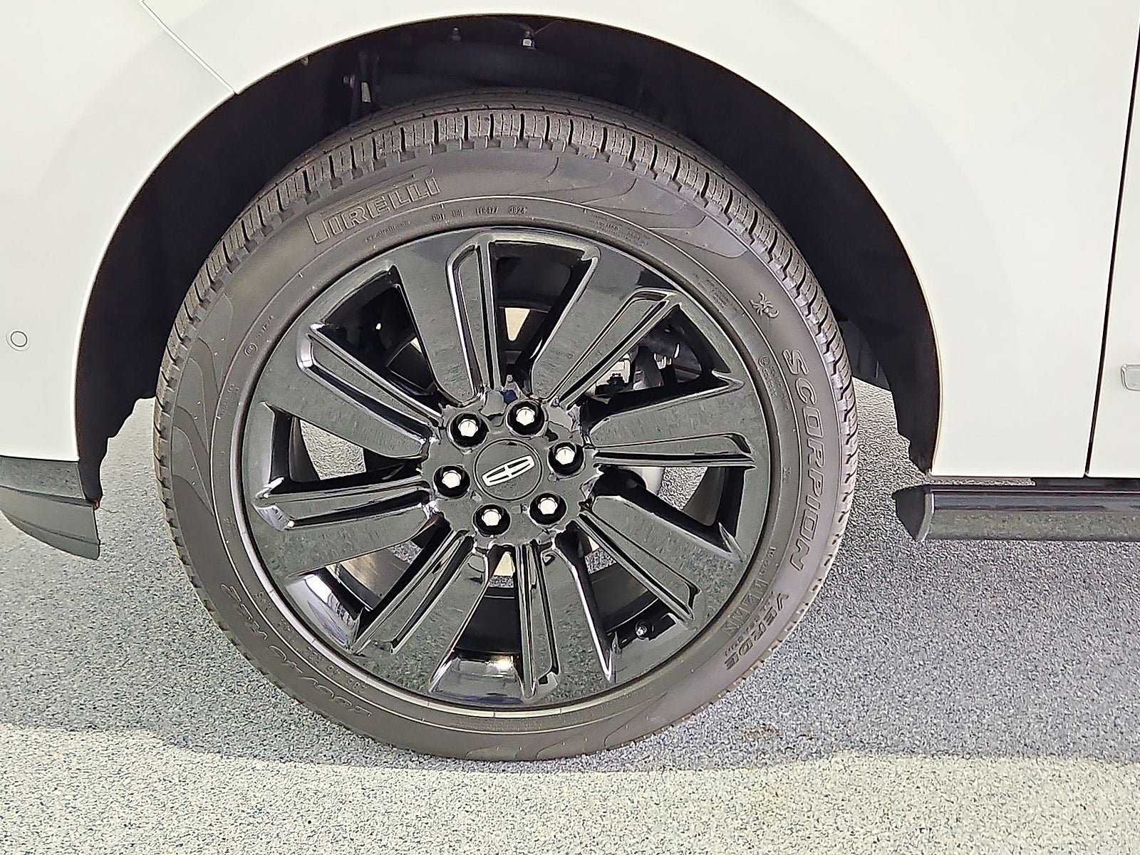 2024 Lincoln Navigator Reserve L