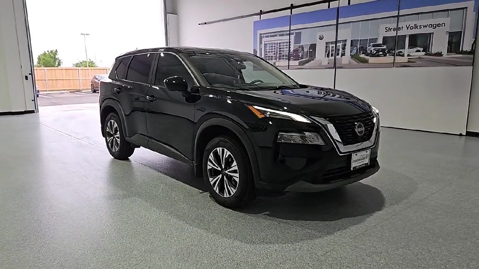 2023 Nissan Rogue SV FWD