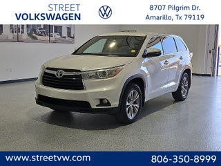 2016 Toyota Highlander LE V6