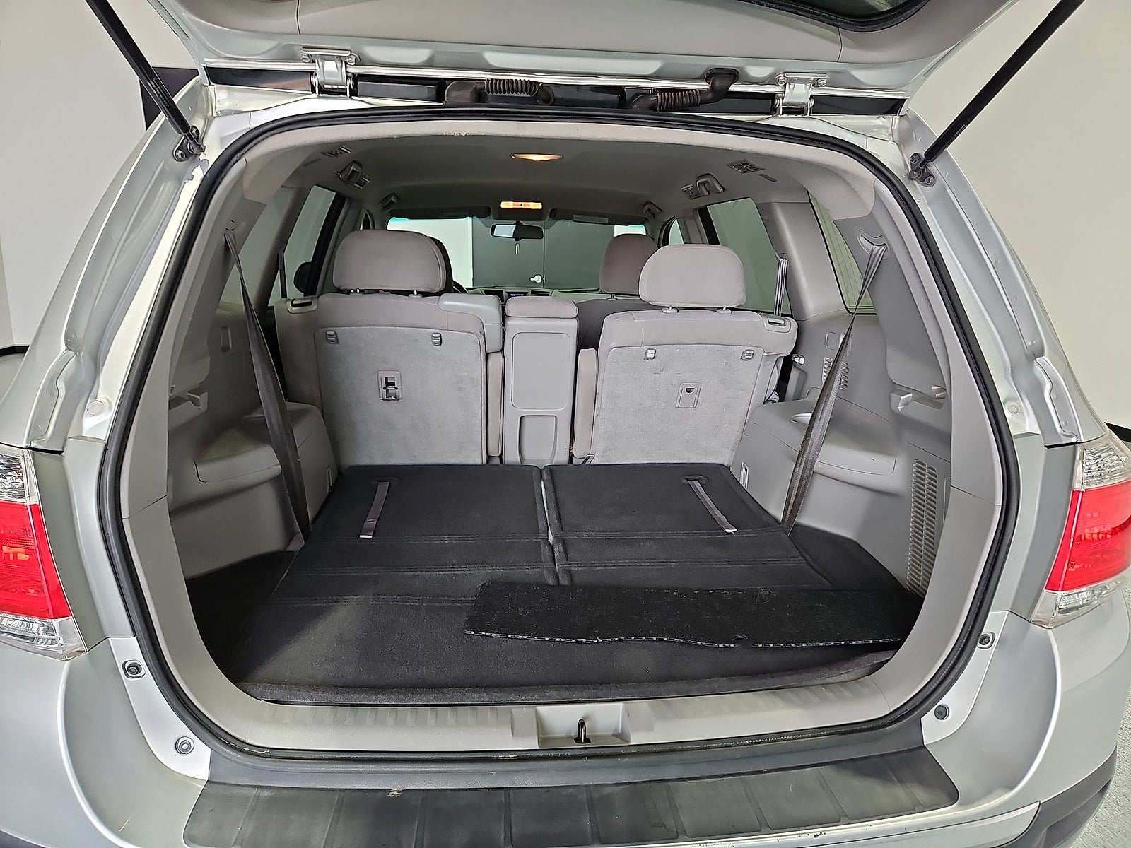 2013 Toyota Highlander Base