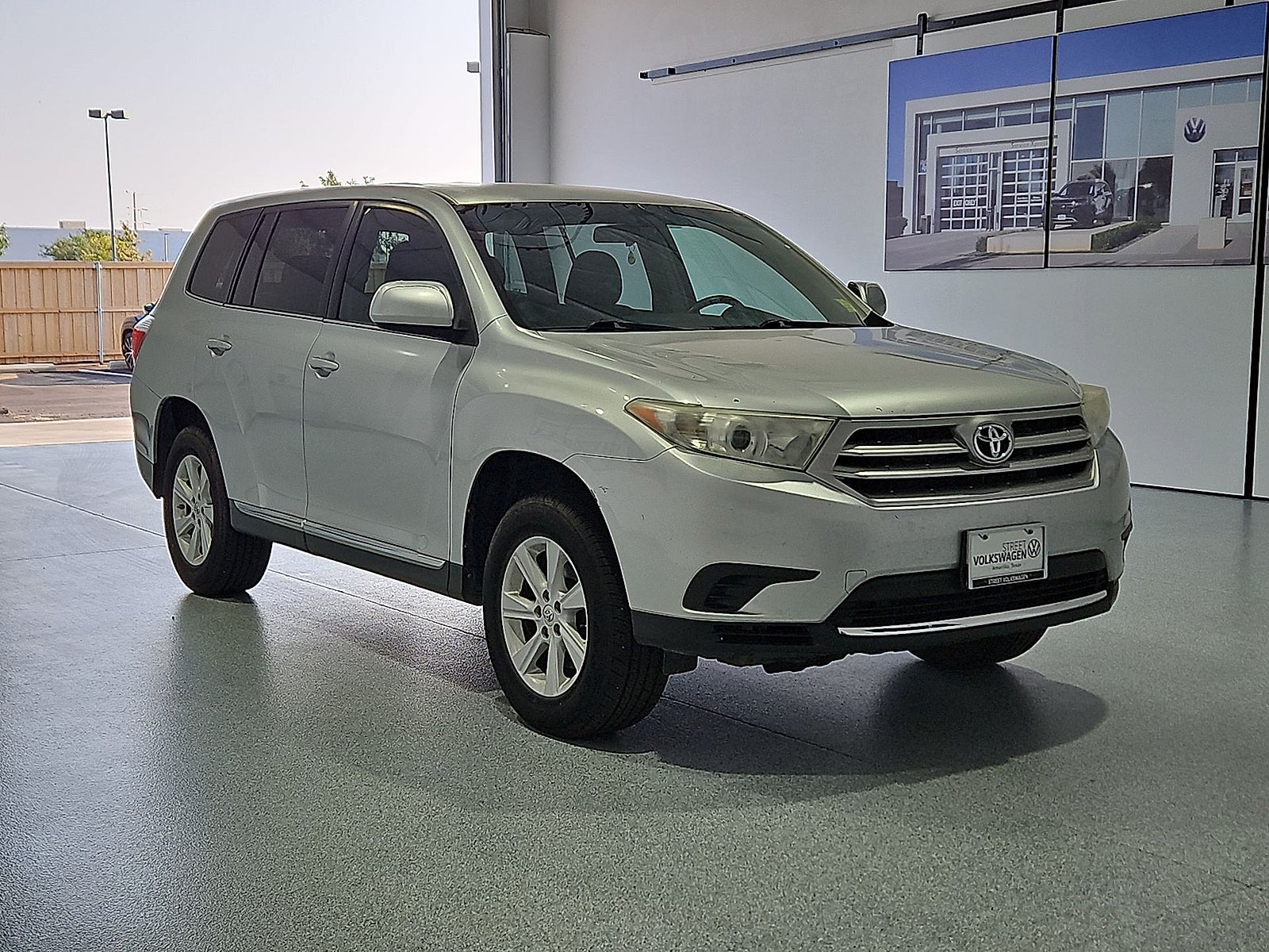 Used 2013 Toyota Highlander Base with VIN 5TDZA3EH5DS042946 for sale in Amarillo, TX