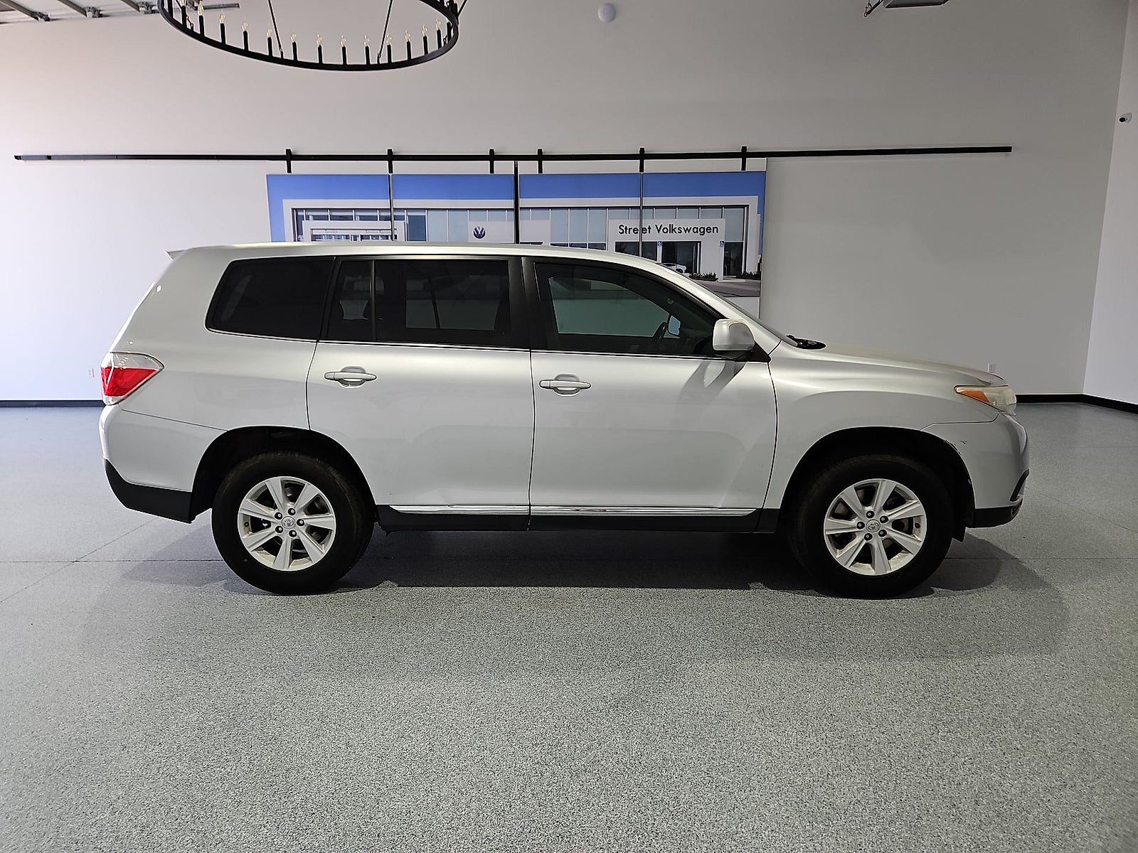 2013 Toyota Highlander Base