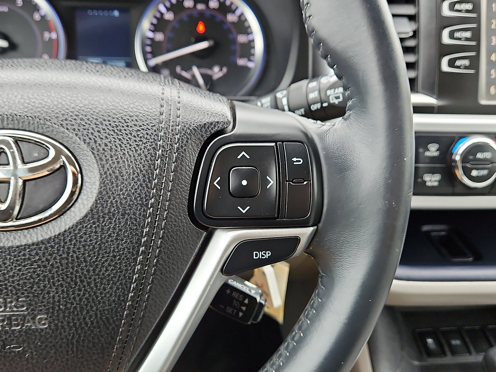 2016 Toyota Highlander LE Plus V6