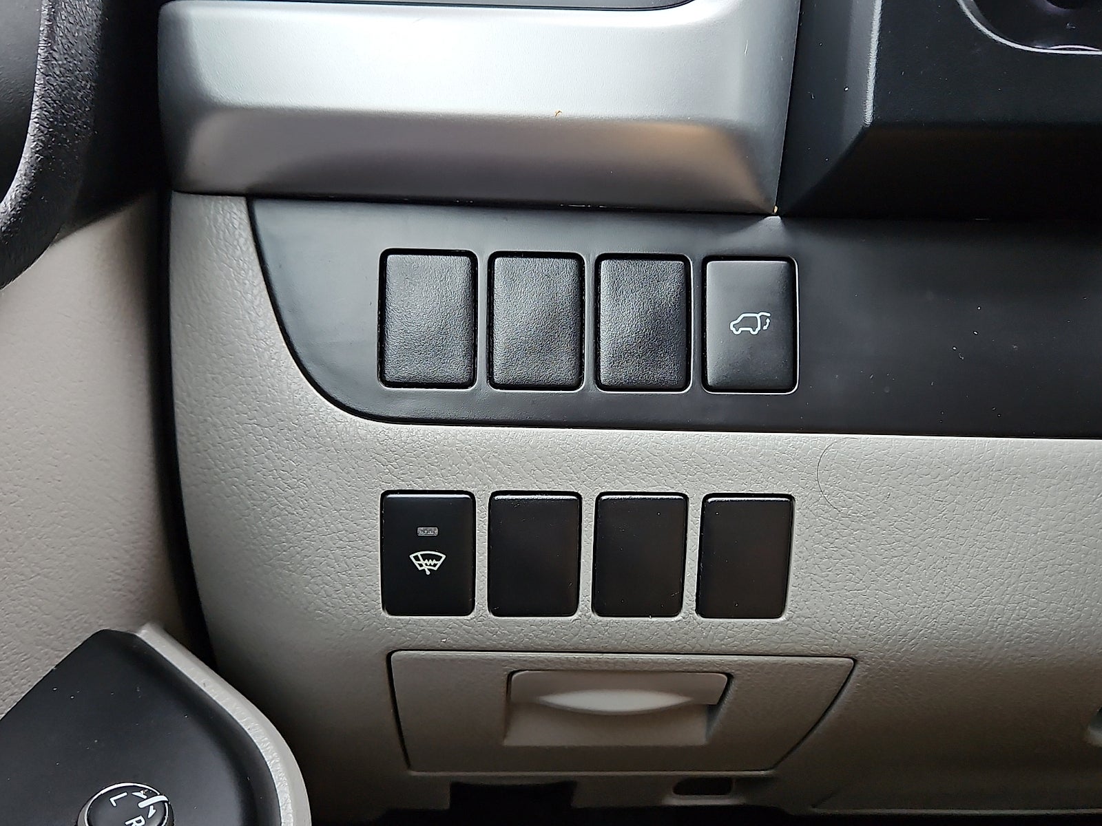 2016 Toyota Highlander LE Plus V6