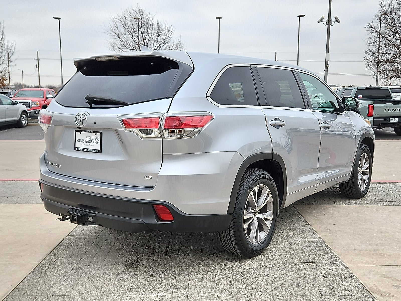 2016 Toyota Highlander LE Plus V6