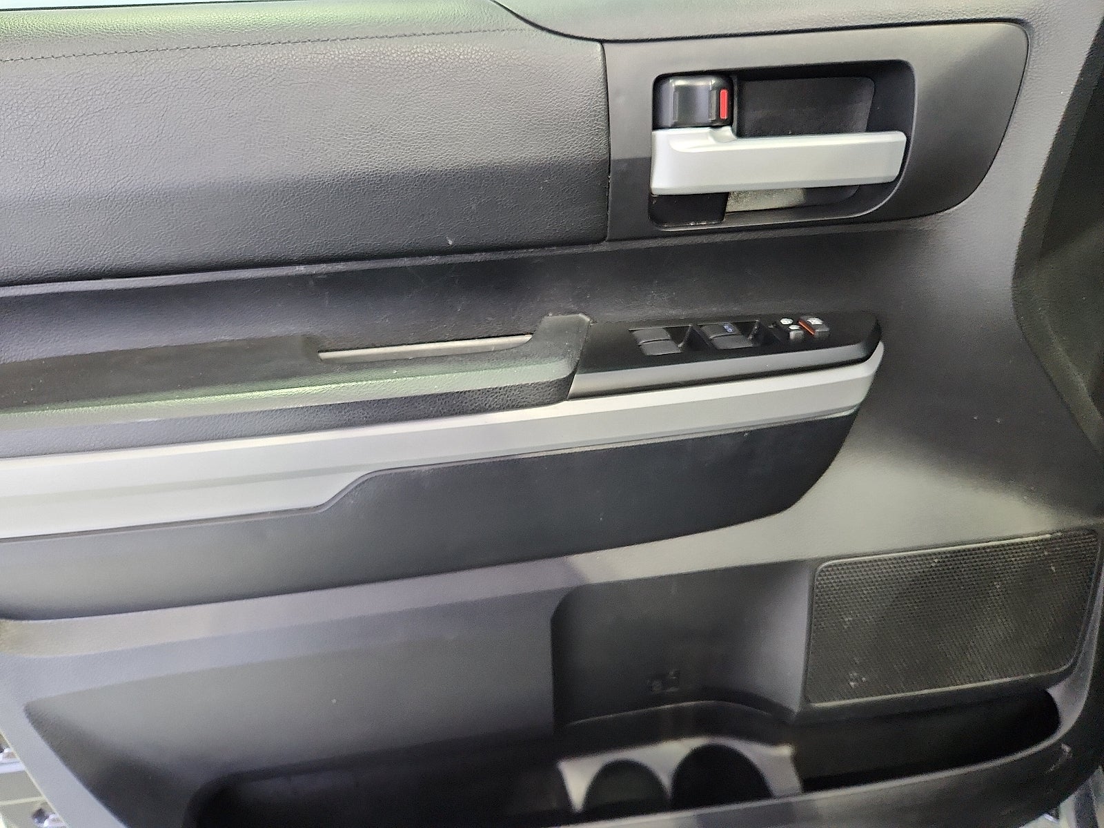 2019 Toyota Tundra SR5 5.7L V8
