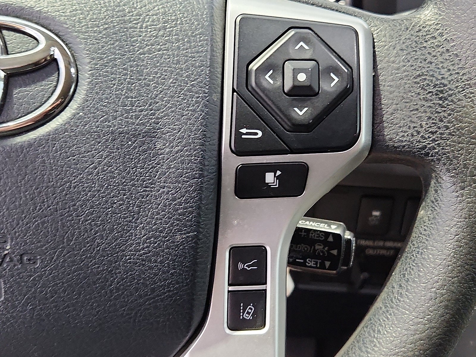 2019 Toyota Tundra SR5 5.7L V8