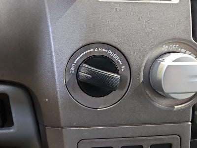 2010 Toyota Tundra Grade 5.7L V8