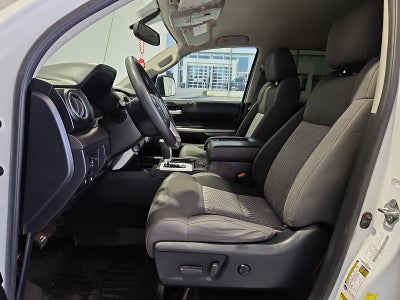 2017 Toyota Tundra SR5 5.7L V8