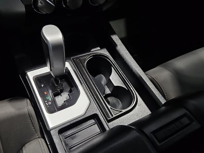 2017 Toyota Tundra SR5 5.7L V8