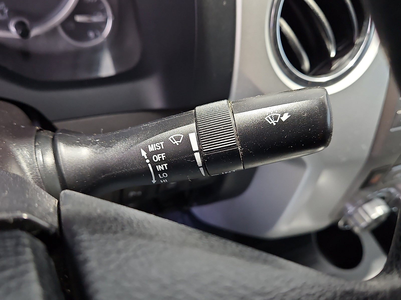 2017 Toyota Tundra SR5 5.7L V8