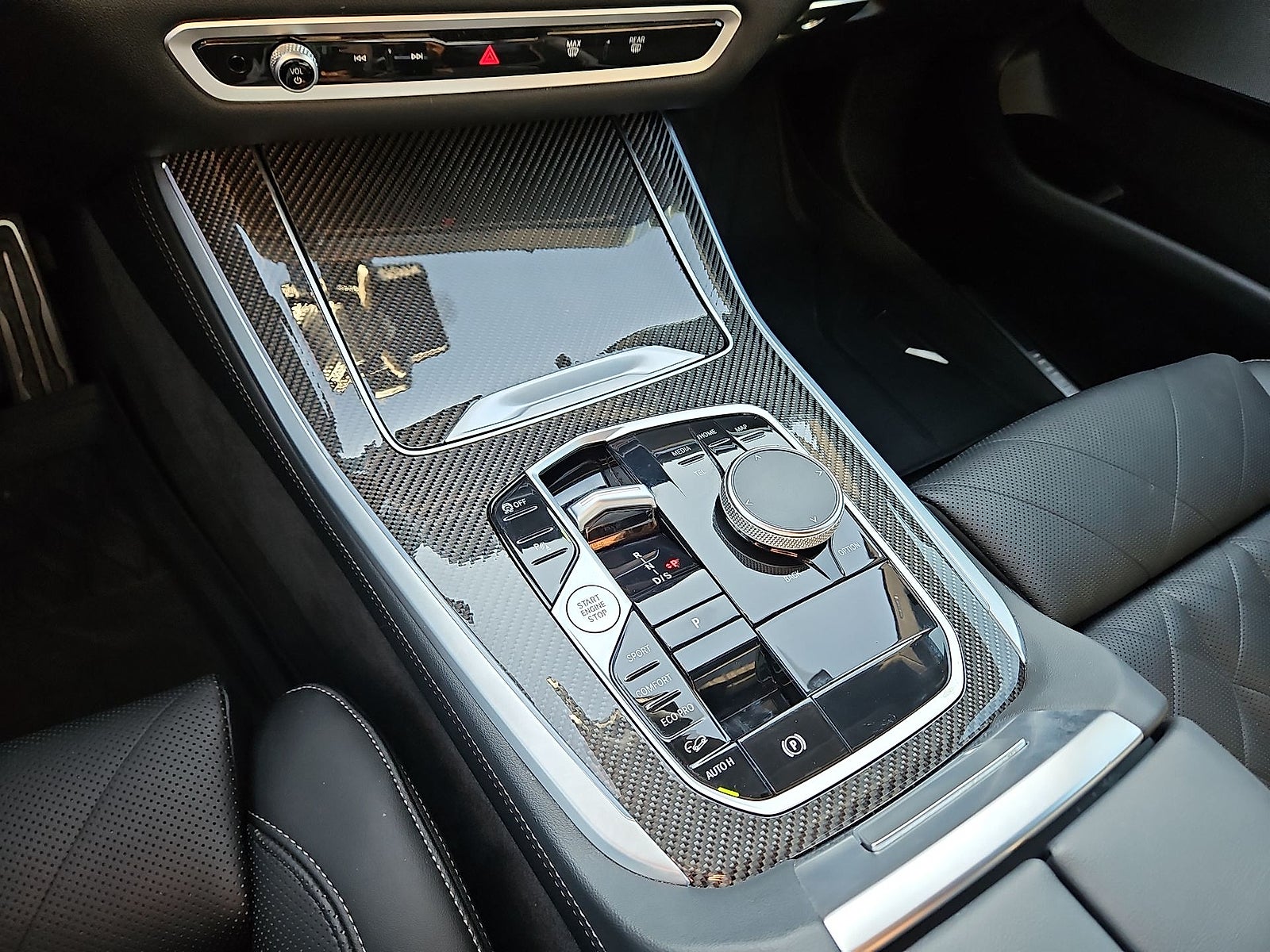 2024 BMW X5 M60i