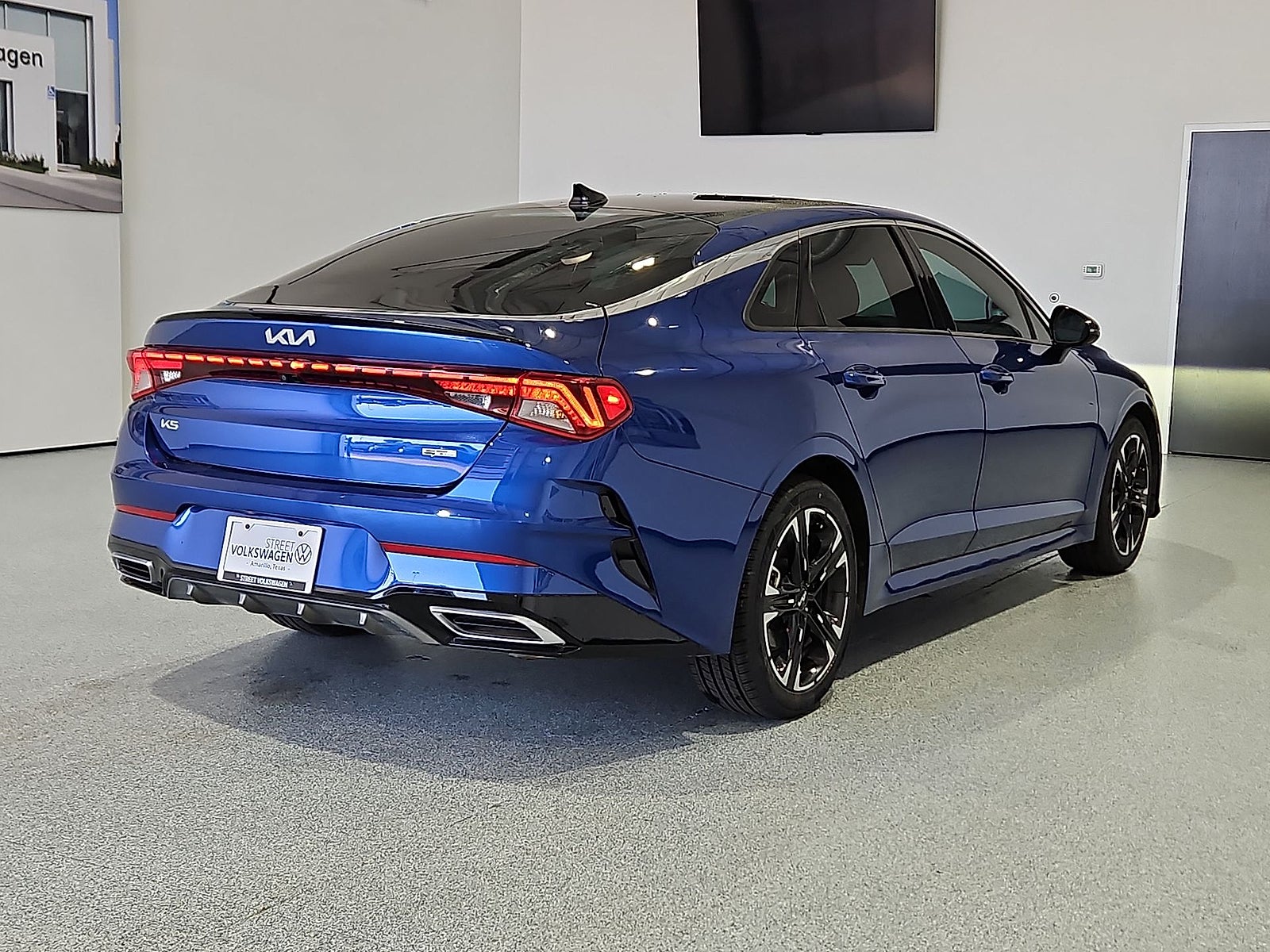 2023 Kia K5 GT-Line