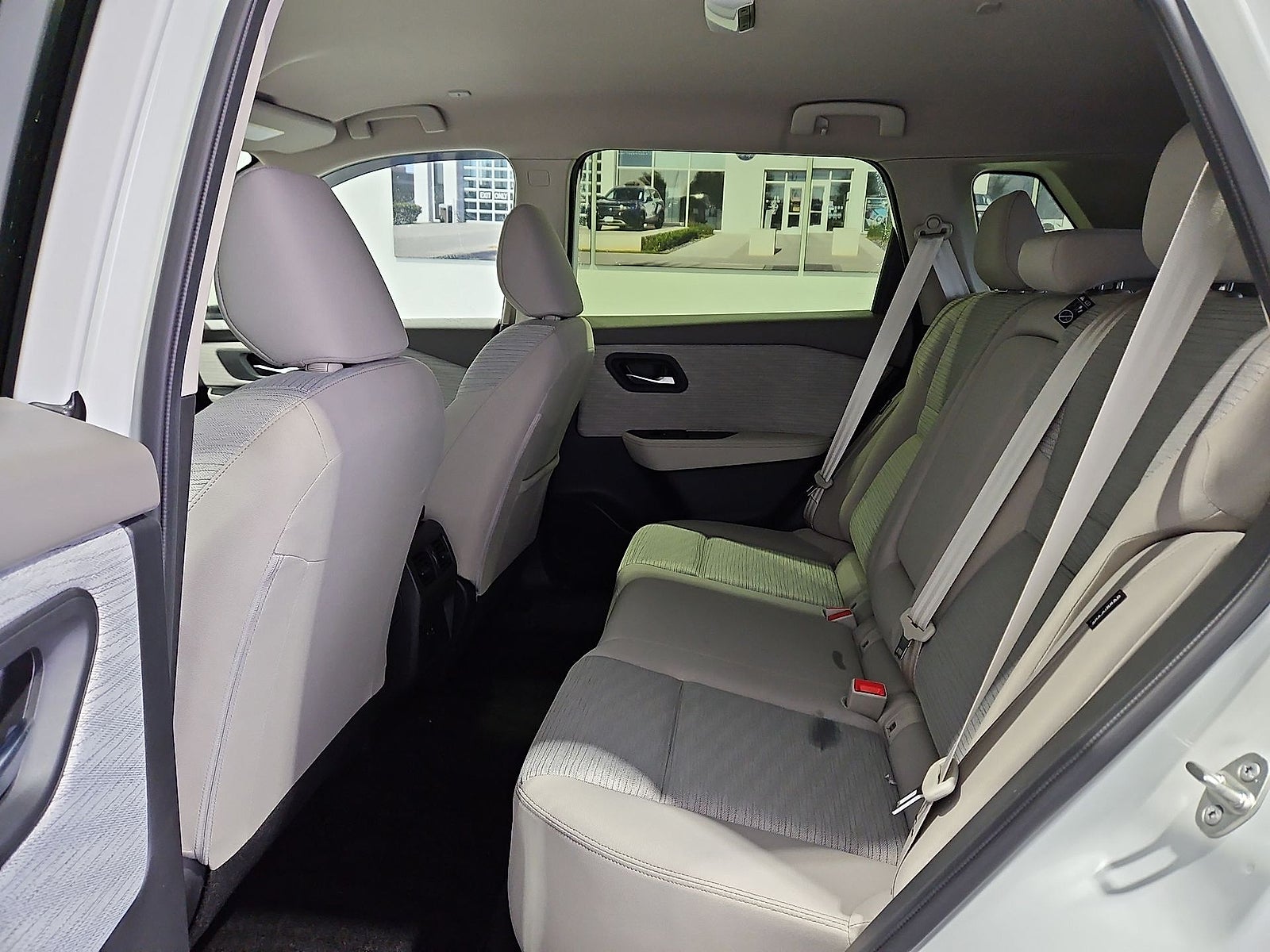 2023 Nissan Rogue SV FWD